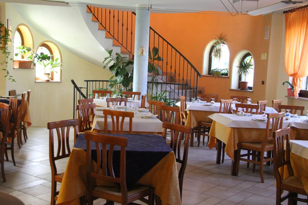 Hotel Ristorante Belsito 보르고 산 달마쪼 외부 사진
